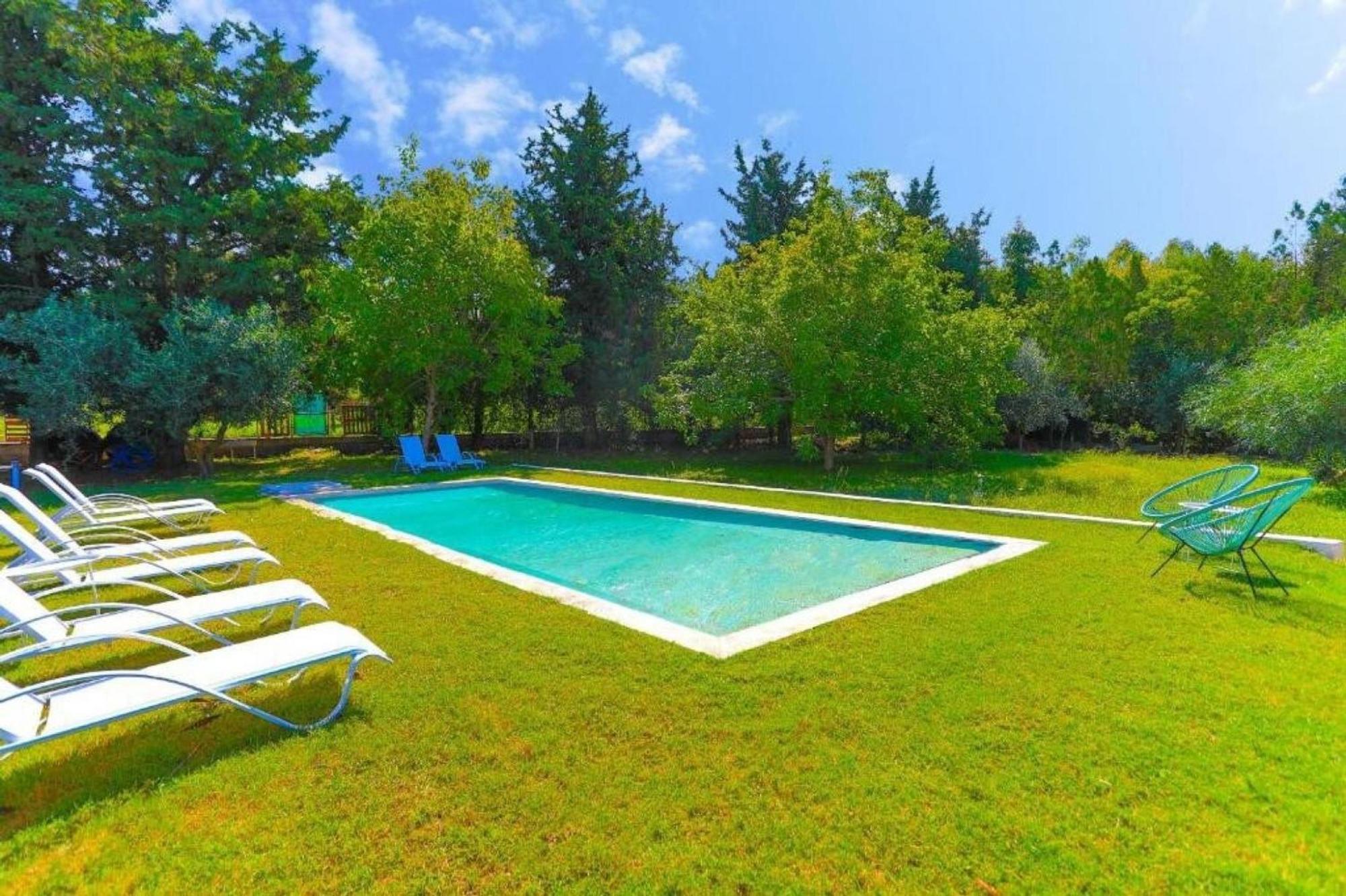 Вилла Secret Garden House - Private Garden With Pool Ахарави Экстерьер фото