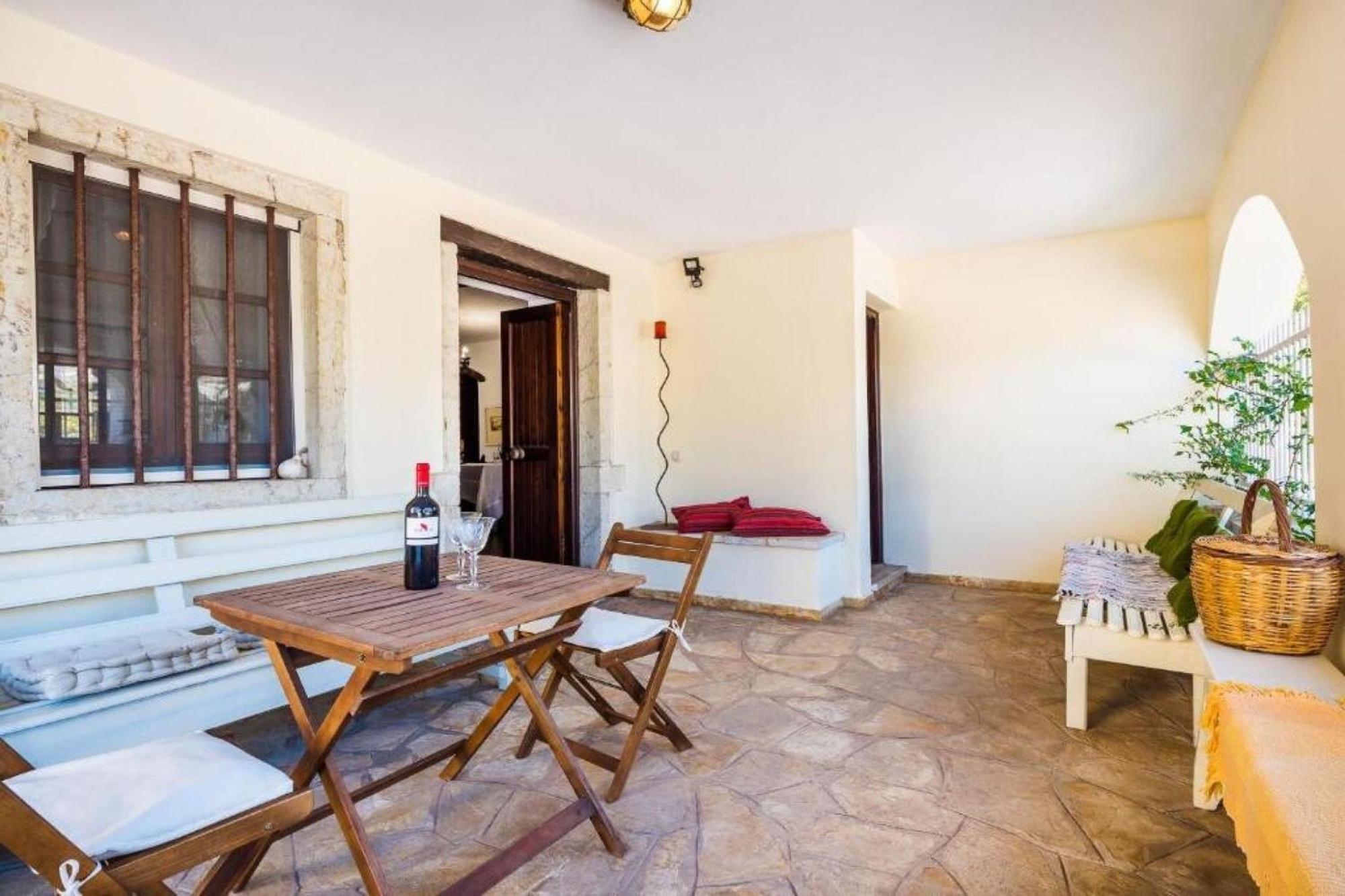 Вилла Secret Garden House - Private Garden With Pool Ахарави Экстерьер фото
